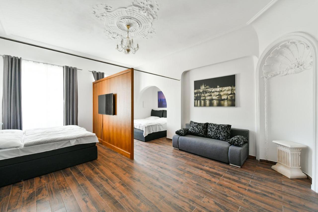 ז'ינדריצ'וב הרדק Apartmany Na Namesti 85 מראה חיצוני תמונה