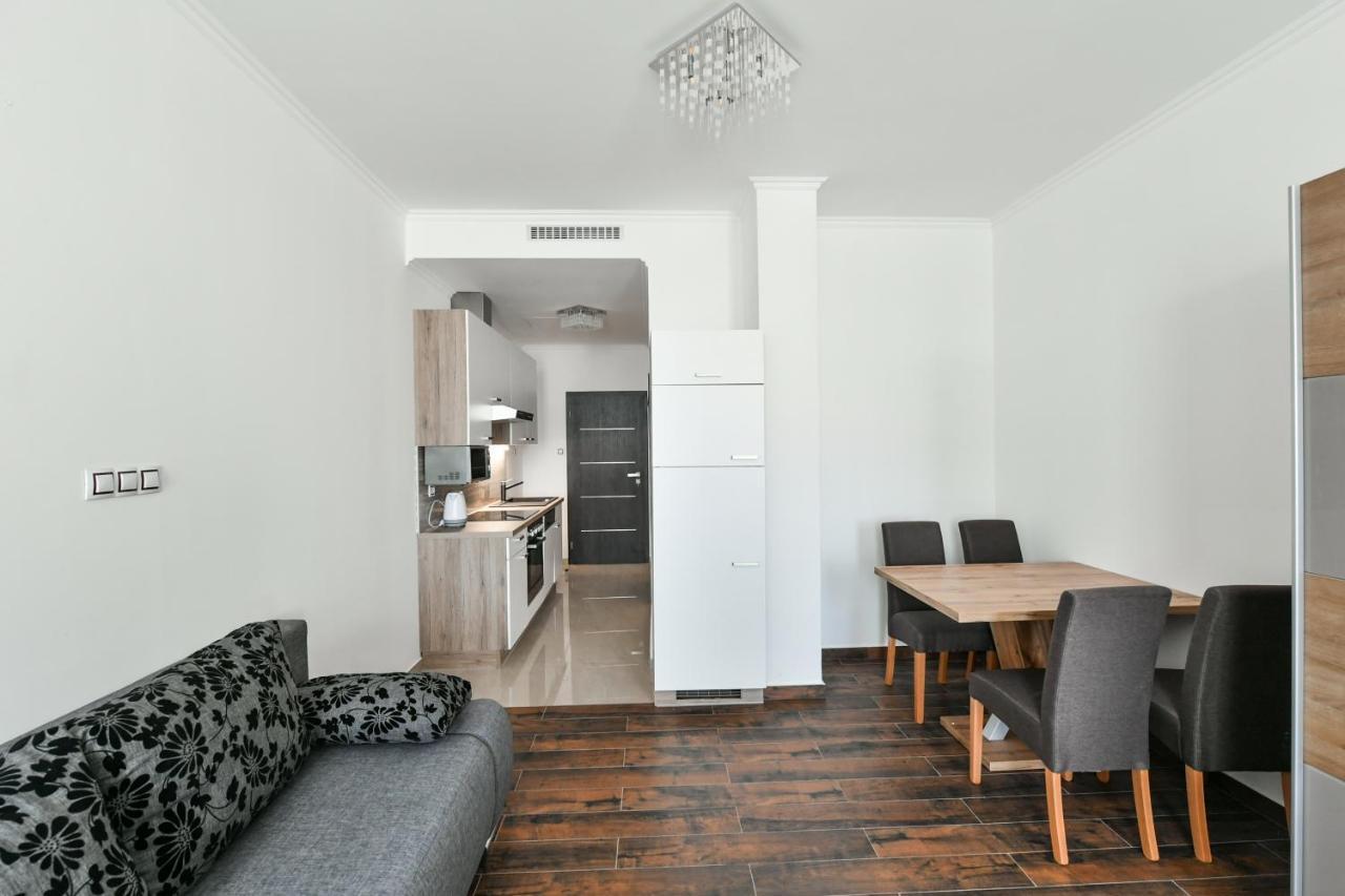 ז'ינדריצ'וב הרדק Apartmany Na Namesti 85 מראה חיצוני תמונה