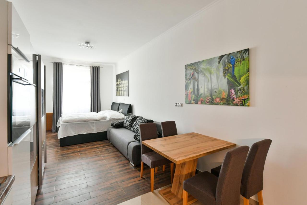 ז'ינדריצ'וב הרדק Apartmany Na Namesti 85 מראה חיצוני תמונה