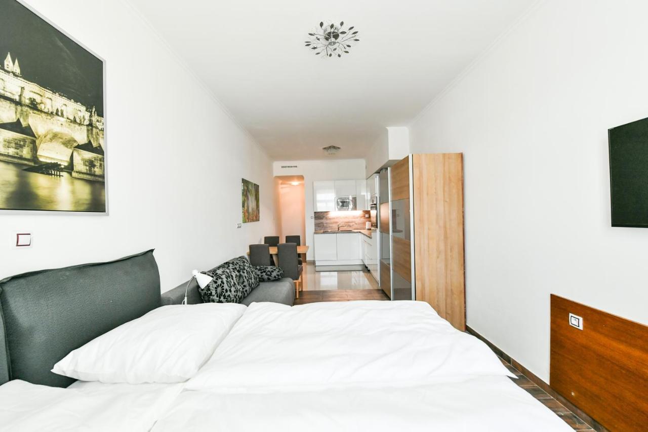 ז'ינדריצ'וב הרדק Apartmany Na Namesti 85 מראה חיצוני תמונה