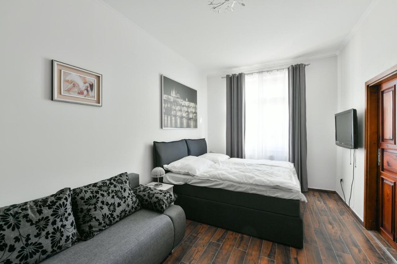ז'ינדריצ'וב הרדק Apartmany Na Namesti 85 מראה חיצוני תמונה