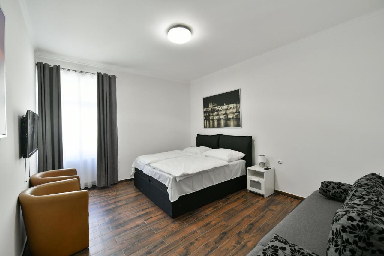 ז'ינדריצ'וב הרדק Apartmany Na Namesti 85 מראה חיצוני תמונה